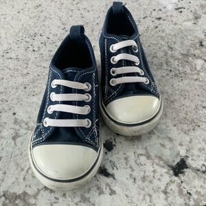 babyGAP Sneakers
